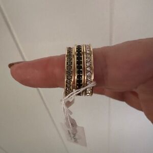 Paradigm Ring.